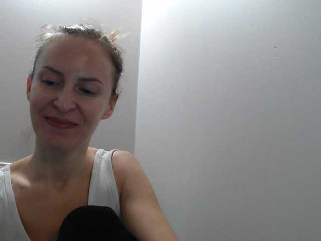 AnnaDear live cam on BongaCams