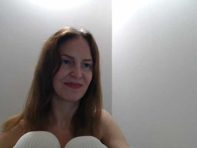 AnnaDear live cam on BongaCams