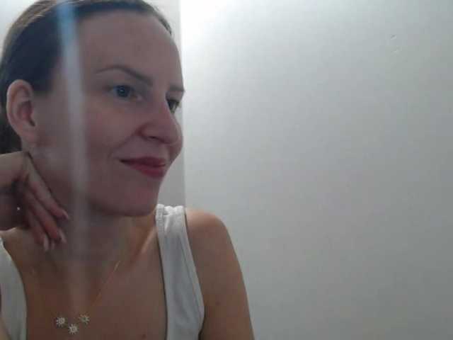 AnnaDear live cam on BongaCams