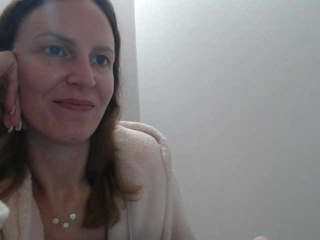 AnnaDear live cam on BongaCams