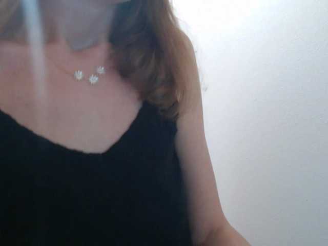 AnnaDear live cam preview