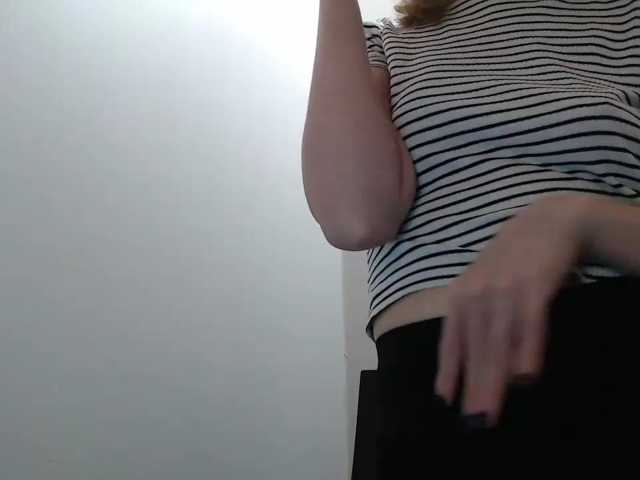 AnnaDear, en vivo ahora en BongaCams
