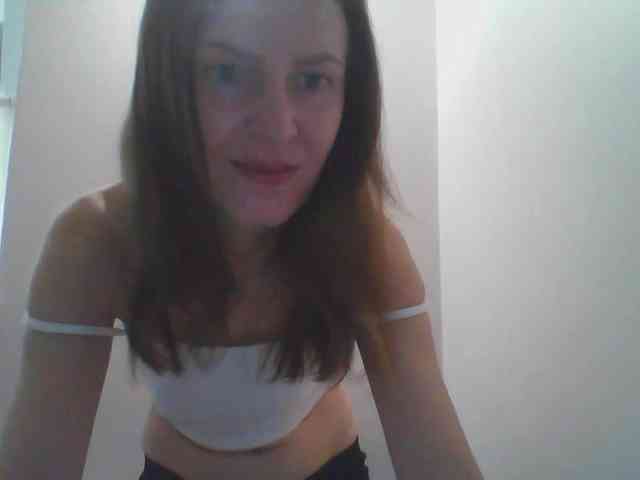 AnnaDear webcam