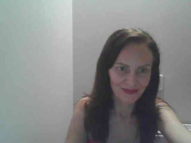 AnnaDear Live Webcam on BongaCams