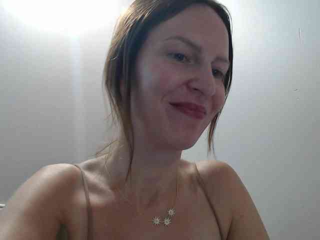 AnnaDear webcam