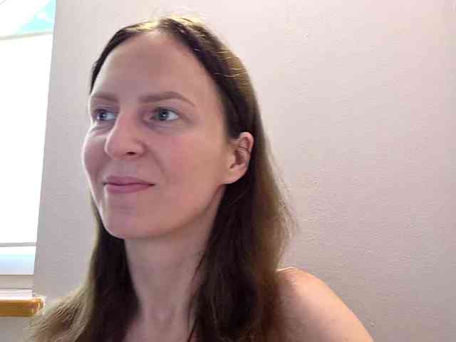 AnnaDear webcam