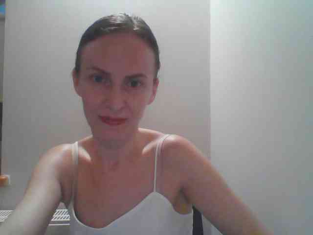 AnnaDear webcam