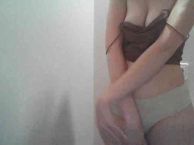 Model: AnnaDear