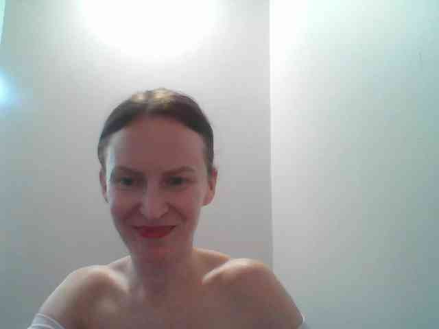 AnnaDear webcam