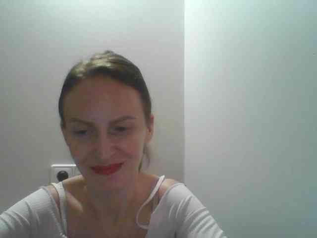 AnnaDear webcam