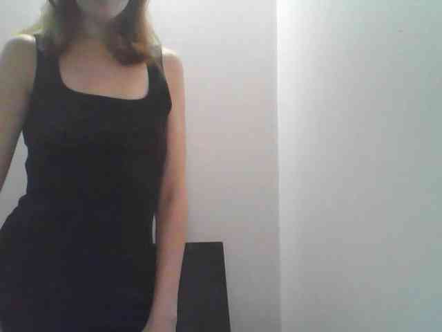 AnnaDear webcam