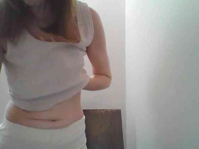 AnnaDear webcam