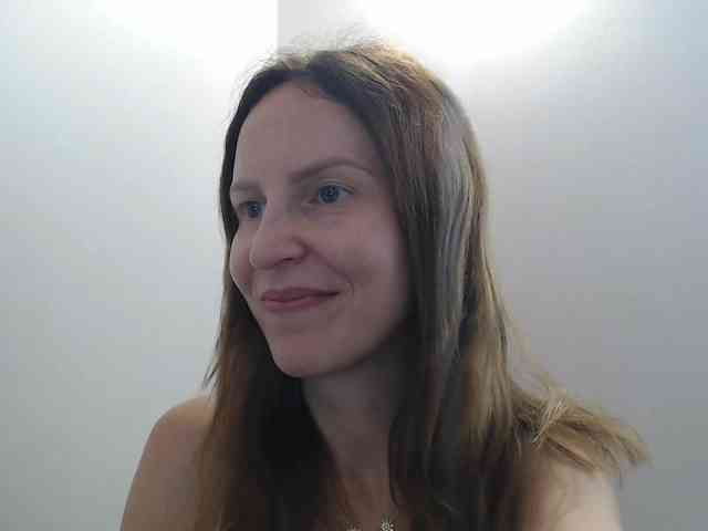 AnnaDear webcam