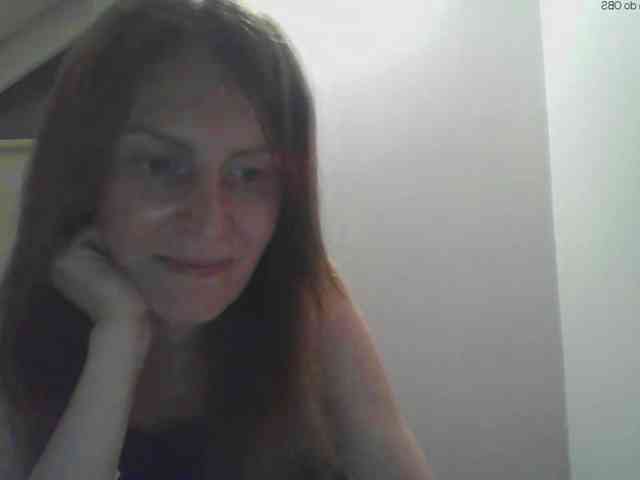 AnnaDear Live Webcam on BongaCams