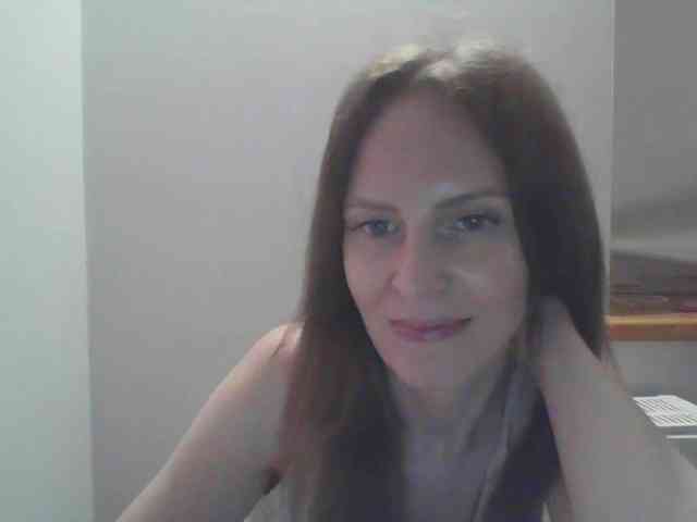 AnnaDear webcam