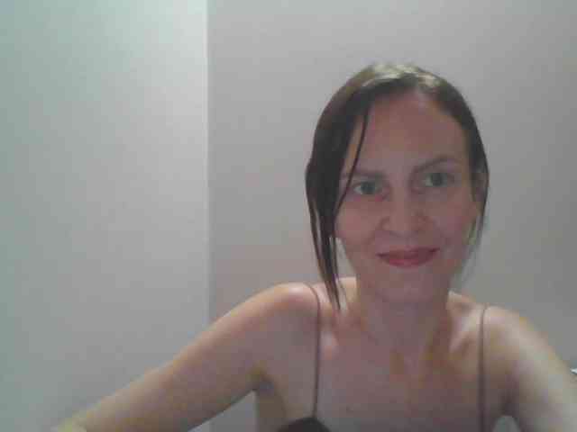 AnnaDear webcam