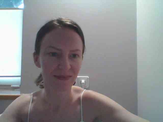 AnnaDear webcam