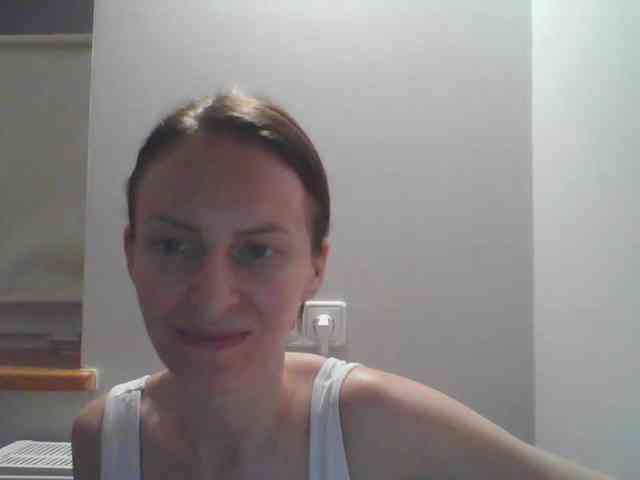 AnnaDear webcam