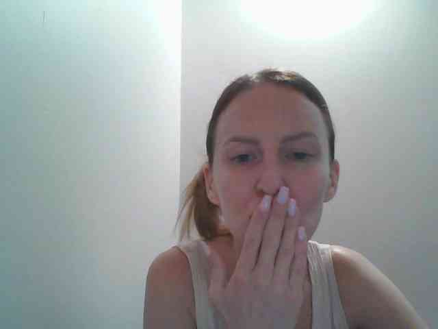 AnnaDear Live Webcam on BongaCams