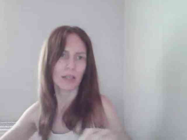 AnnaDear webcam