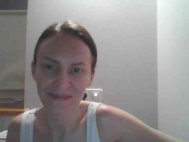 AnnaDear webcam