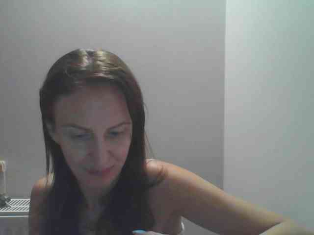 AnnaDear webcam