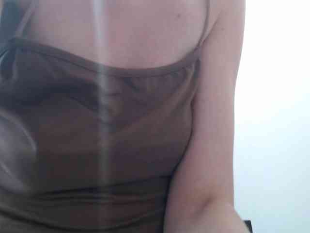 AnnaDear webcam