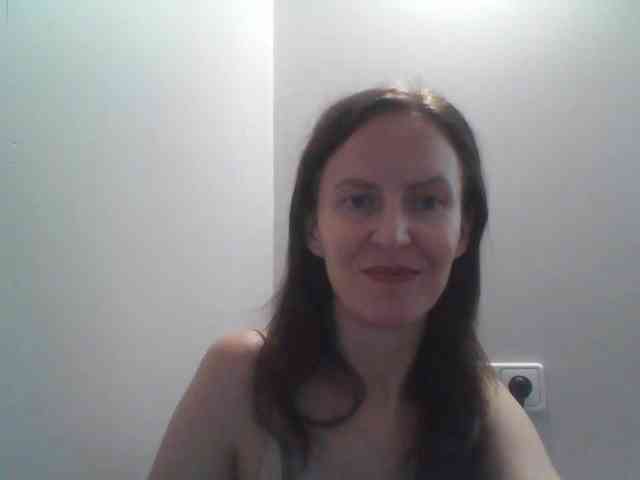 AnnaDear webcam
