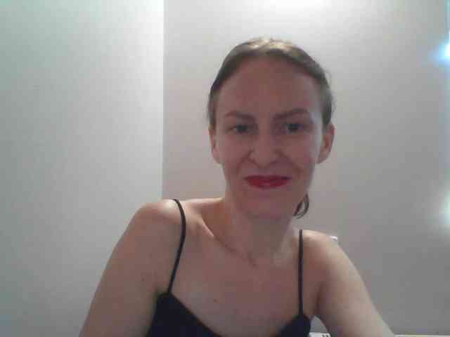 AnnaDear webcam