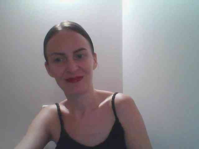 AnnaDear webcam