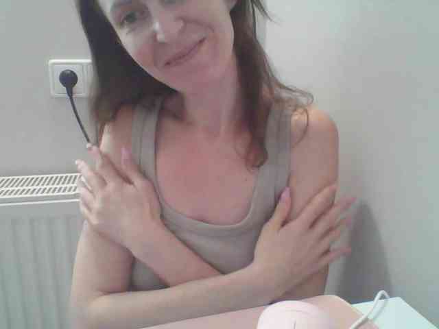 AnnaDear webcam