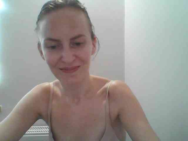 AnnaDear webcam