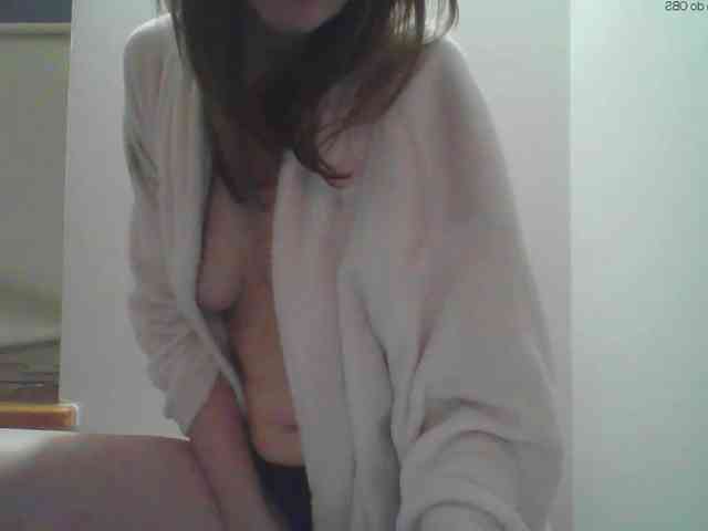 Model: AnnaDear