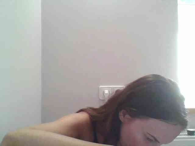 AnnaDear webcam
