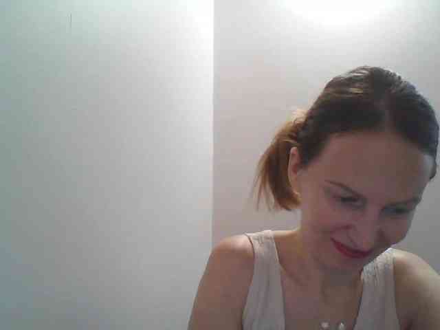 AnnaDear webcam