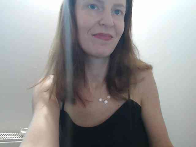 AnnaDear webcam