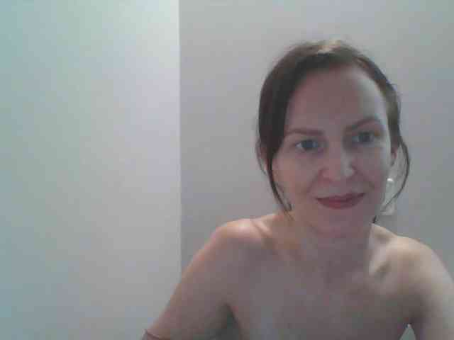AnnaDear webcam