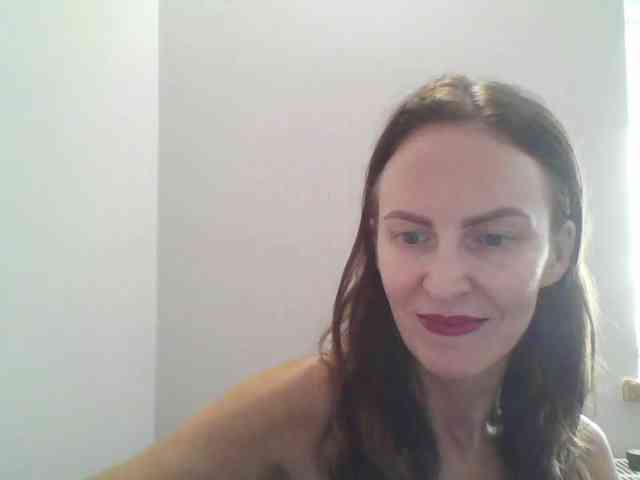 AnnaDear webcam