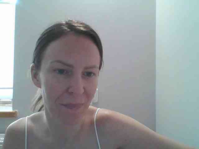 AnnaDear webcam