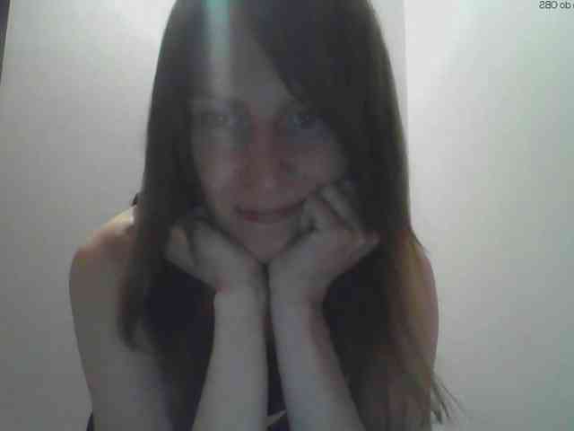 AnnaDear webcam