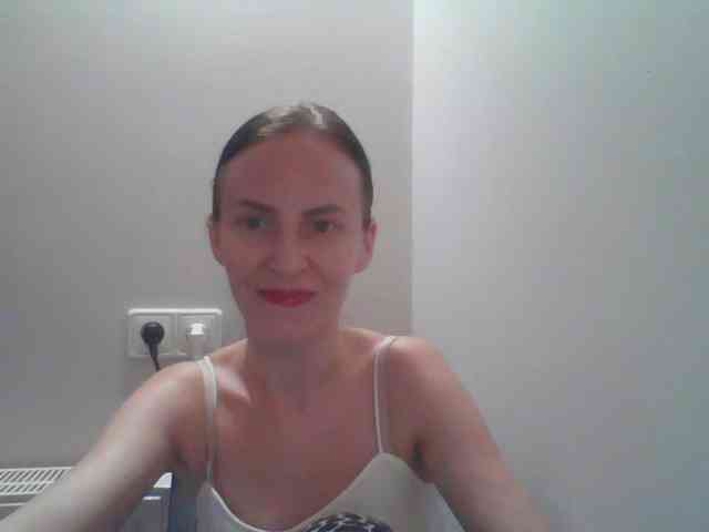 AnnaDear webcam