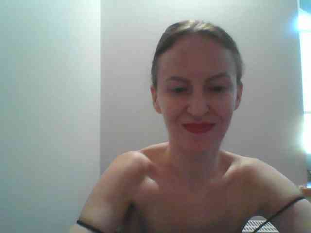 AnnaDear webcam