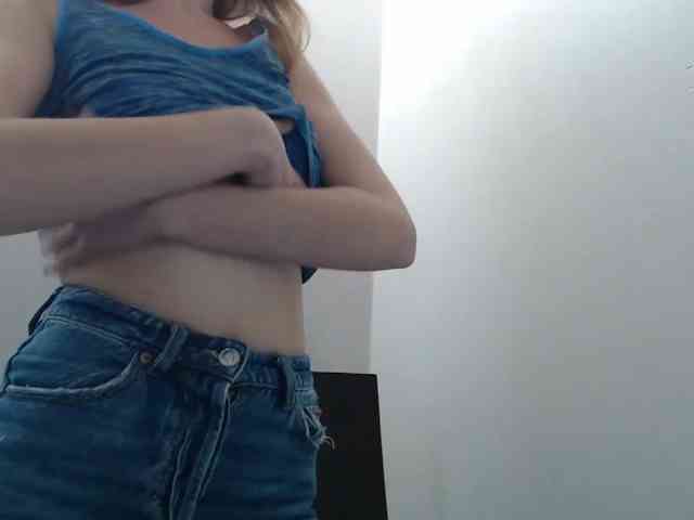 Model: AnnaDear