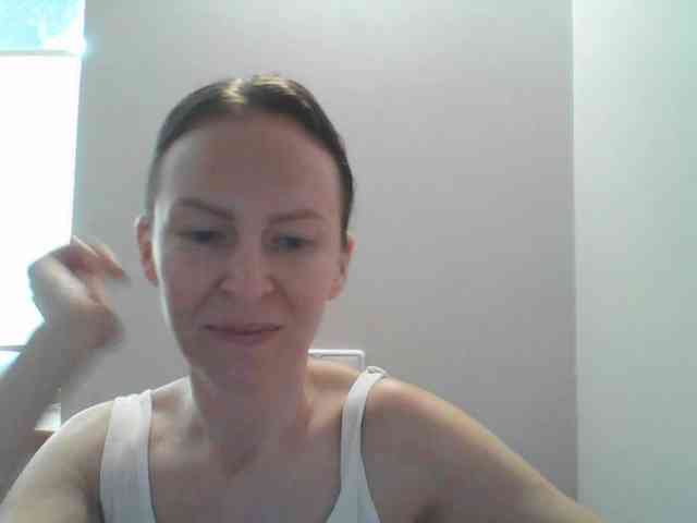 AnnaDear webcam