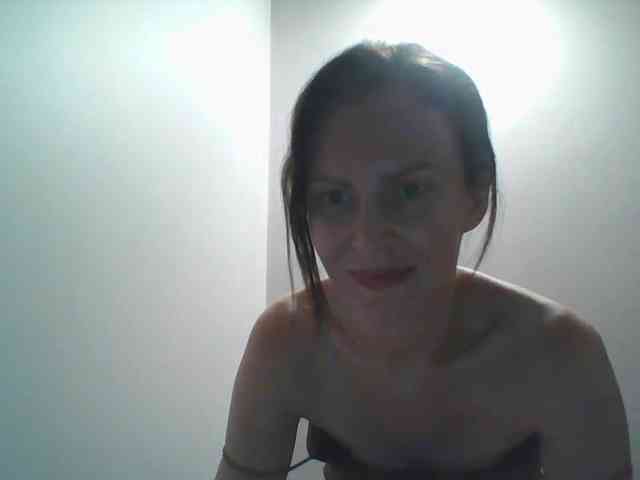 AnnaDear webcam
