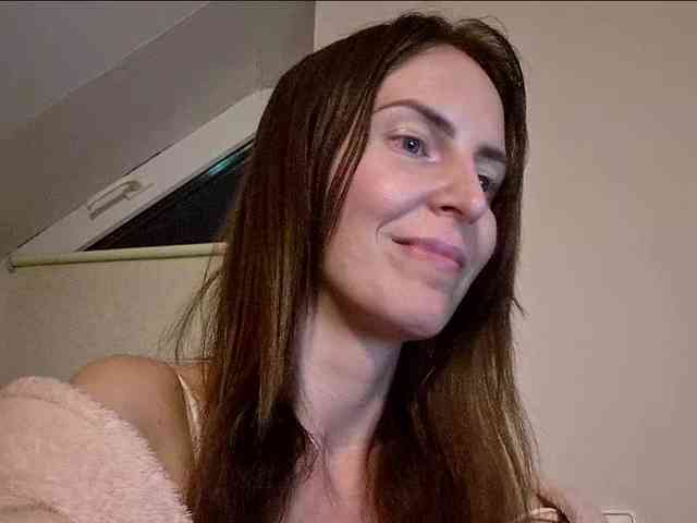 AnnaDear webcam