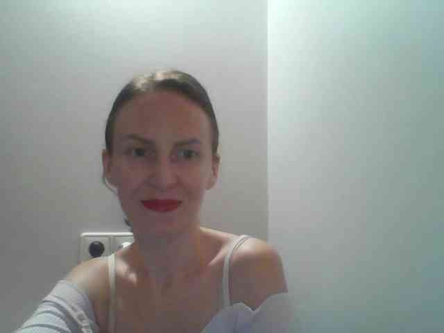 AnnaDear webcam