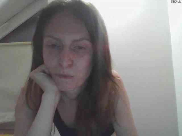 AnnaDear Live Webcam on BongaCams