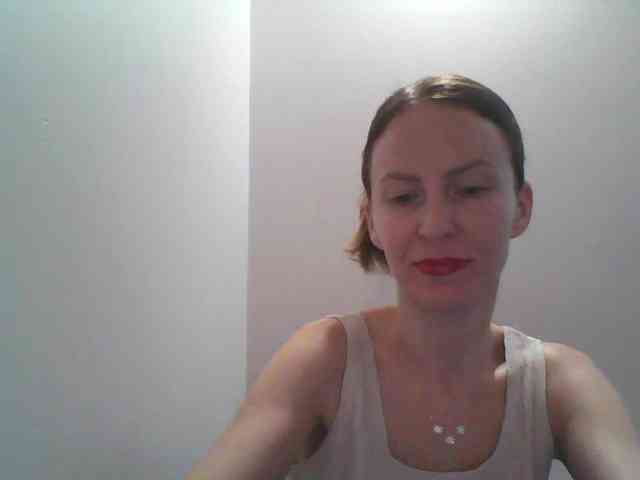 AnnaDear webcam
