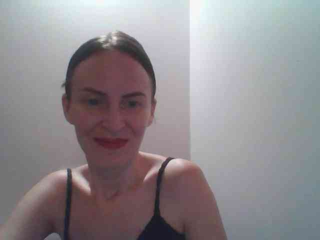AnnaDear webcam